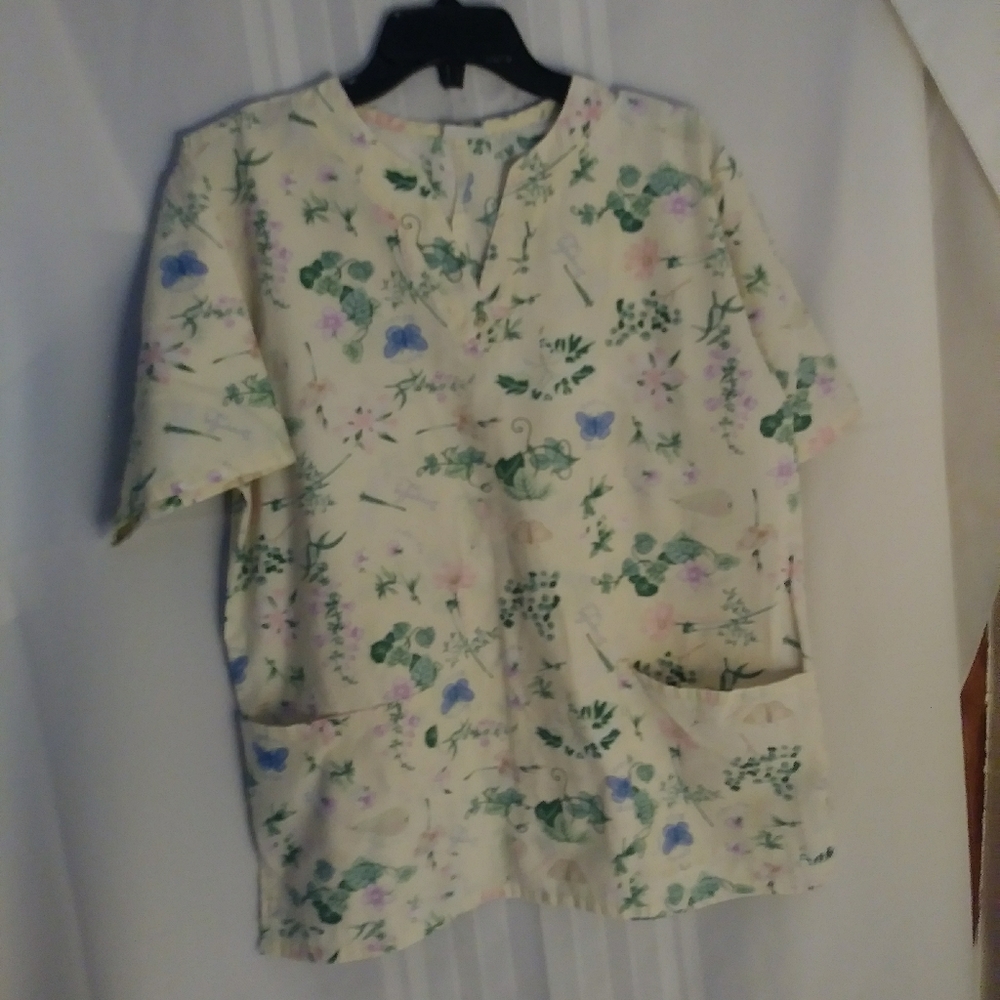 Barco Scrub Shirt